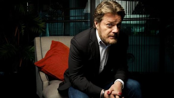 Eddie Izzard is seriously determined to make world a better place
