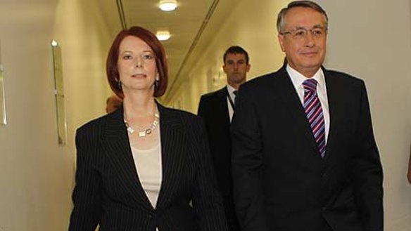 Julia Gillard and Wayne Swan arrive for the vote.