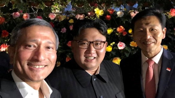 North Korea leader Kim Jong-un with Vivian Balakrishnan, Singaporean Foreign Minister, and Education Minister Ong Ye Kung.