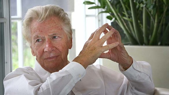 Tributes pour in for 'showbiz giant' Max Bygraves