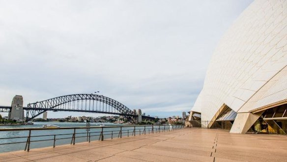 Head to Bennelong for a memorable Valentine's Day lunch.