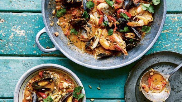 This full-blown seafood stew screams Lebanese coastal cuisine.