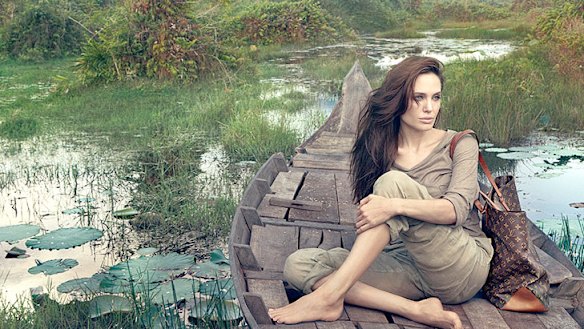 angelina jolie green pregnancy dress Celebrity Dress main image 0