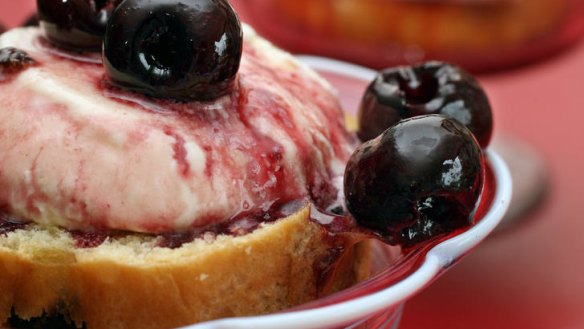 Cherries in red wine with panettone and gelato.