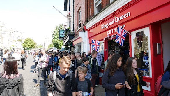 Crowds on the hunt for royal wedding souvenirs.