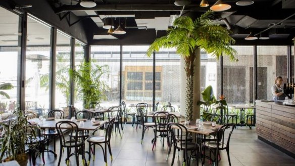 Betti Bravo's is a tropical themed bar and restaurant on the Kingston Foreshore.