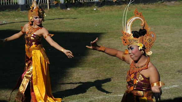 Kerobokan was opened to the media to watch prisoners perform in Indonesian National Day celebrations on Friday.