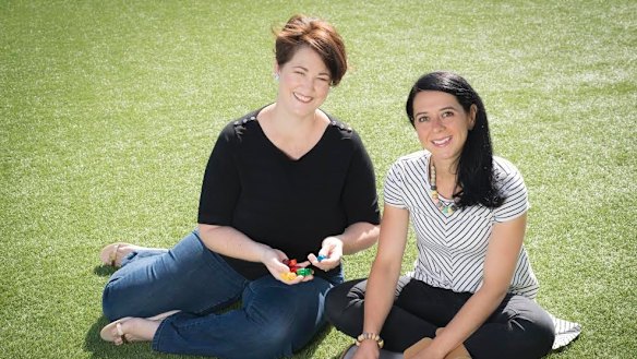 Maria Fletcher and Maria Porto, co-founders of Tinta Crayons.