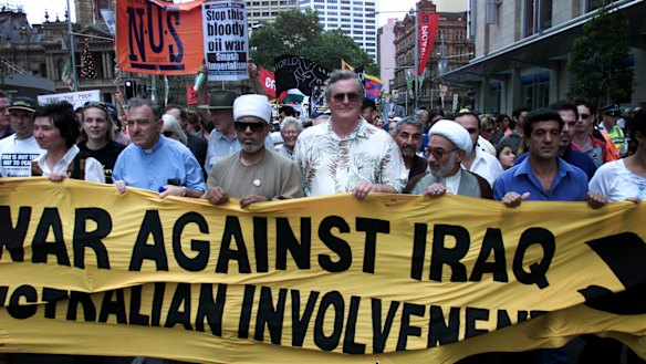 Sydneysiders protest against Australian involvement in Iraq.