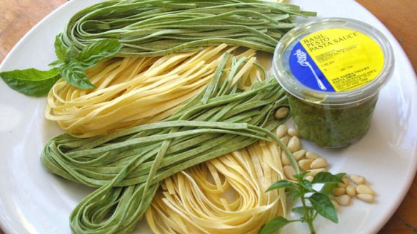 A take home option from the Yarra Valley Pasta Shop ... Fresh fettucine and a tub of basil pesto pasta sauce.