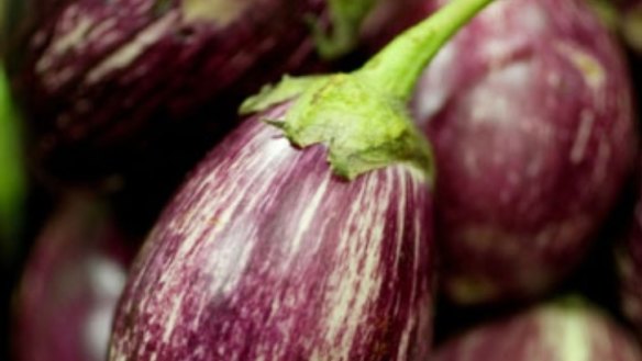 Braised eggplant with Sichuan pepper and chilli