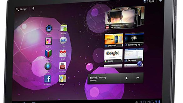 There are five homescreens that can be customised with apps and widgets.