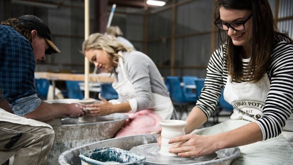 Pottery classes in Bendigo.