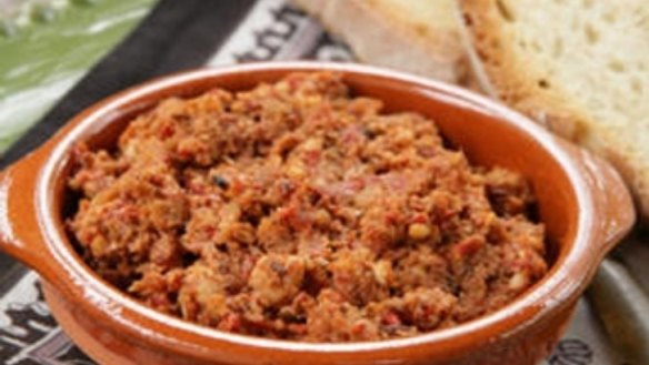 Turkish pomegranate and red pepper spread