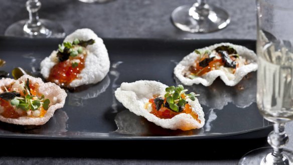 Prawn crackers with  caviar, hijiki seaweed, apple and roasted chili mayonnaise.