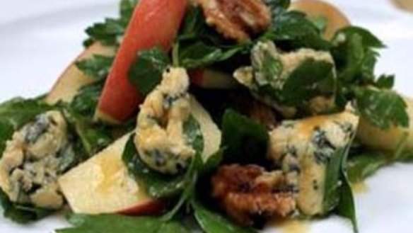 Blue cheese, walnut and apple salad