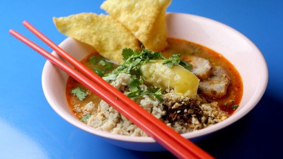 Cheap eats: Tom yum soup at Soi 38.
