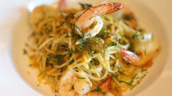 Superb: Spaghetti with prawns, zucchini and bottarga.