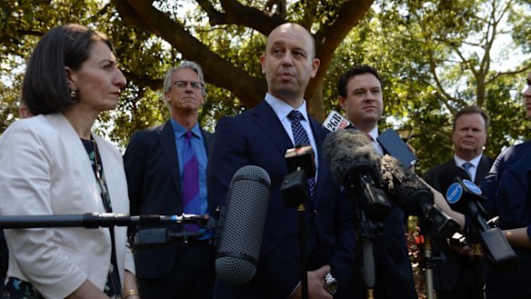 Gladys Berejiklian with FFA boss David Gallop, NRL chief Todd Greenberg, Sports Minister Stuart Ayres and former ARU head Bill Pulver announcing the $2b stadium plan.