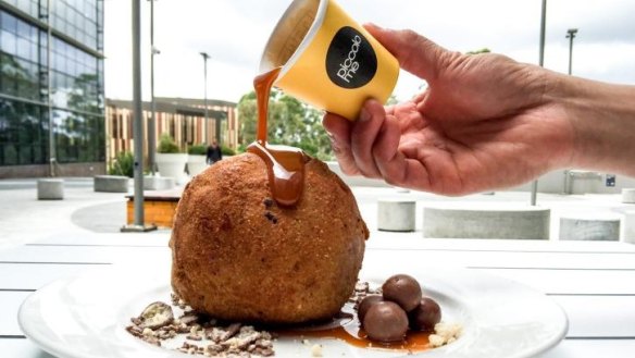 Yes, you can now get Nutella fried ice-cream in Sydney, thanks to Piccolo Me. 
