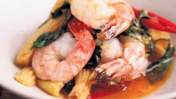 Prawns with garlic, chilli and Thai basil