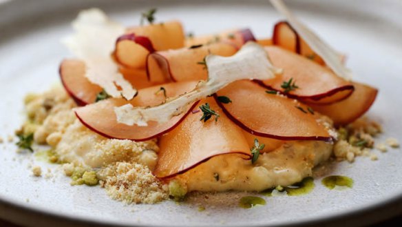 Sutlac (rice pudding) with Jerusalem artichoke.