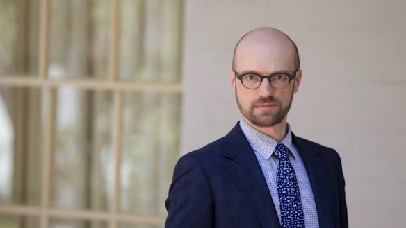 ATO Assistant Commissioner Matthew Bambrick says there is a negative view of cash only businesses.