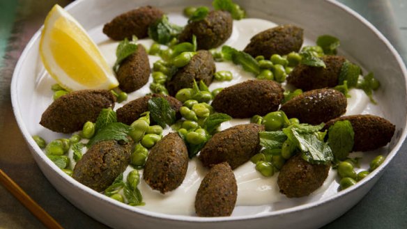 Falafels with broad beans, tahini yoghurt and mint.