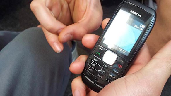 Russell Lee will be using the Galaxy S II to replace his old Nokia 100 phone.