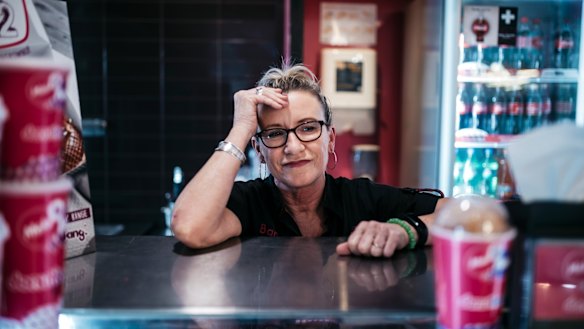 Julie Banks had a Donut King franchise.