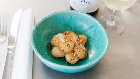 Seared cold-water scallops from the Rawsons' bar.