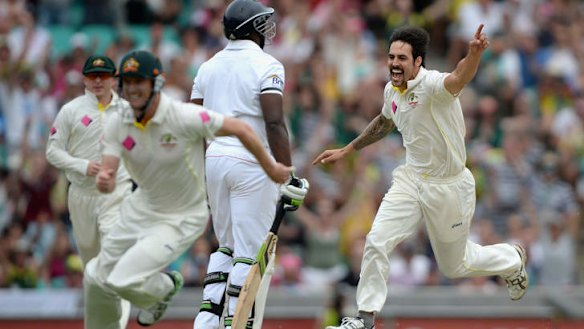Mitch Johnson strikes, Michael Carberry caught at leg slip by Nathan Lyon.