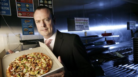 Domino's chief Don Meij gave up his short-term bonus - and still ended up $660,000 ahead.