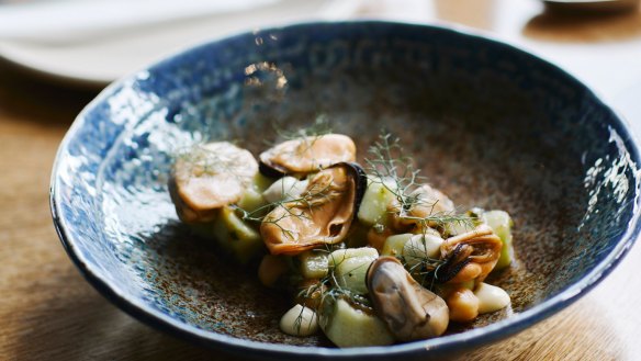 Mussel 'salad' with chickpeas, dill and garlic aioli.