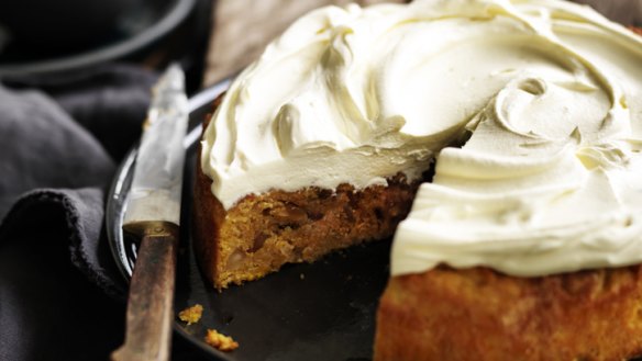 Make the most of Australia's macadamias with this gorgeous carrot cake.