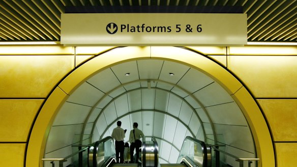 The shutdown will affect an estimated 14,000 people each day.