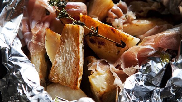 Baked celeriac with garlic, thyme and prosciutto.