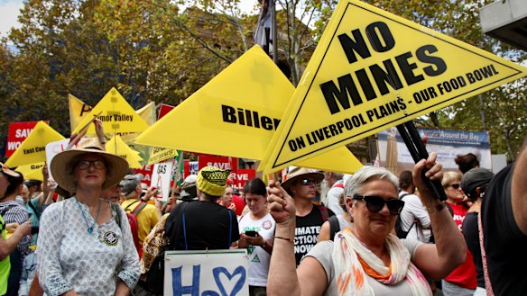 Protesters marched in Sydney on March 24 to protect farmland, water and rural communities from coal and coal seam gas, including the Shenhua mine.