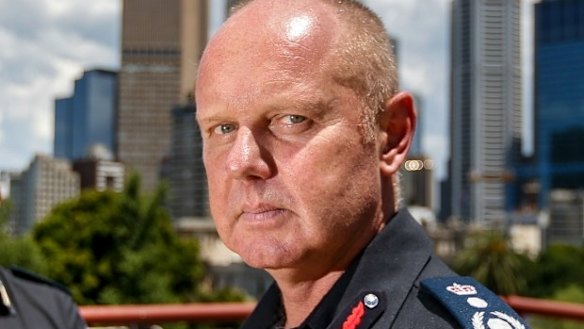 Lisa Neville apologises to former MFB boss Peter Rau over health comments