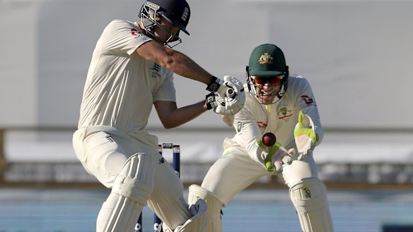 Foxtel has made an aggressive offer to make pay TV the new home of cricket.
