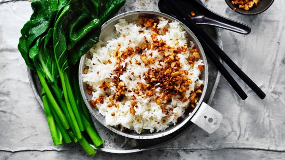 Eating rice-based meals may increase feelings of fullness and prevent overeating.