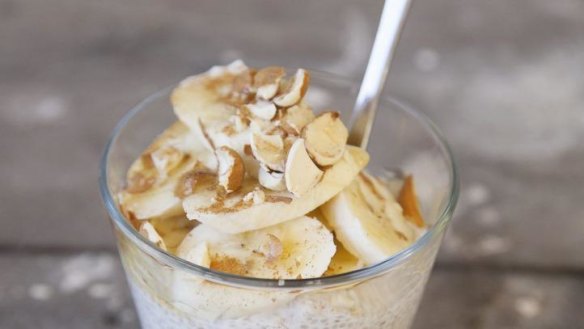 What to eat before a race. Nutritionist Steph Lowe recommends a breakfast of chia and banana pudding. 