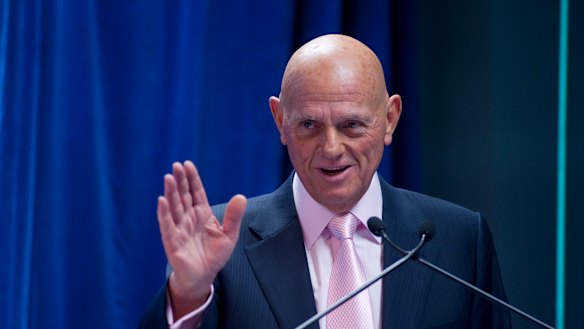 King will join Myer just as Solomon Lew is moving to have its board rolled. 