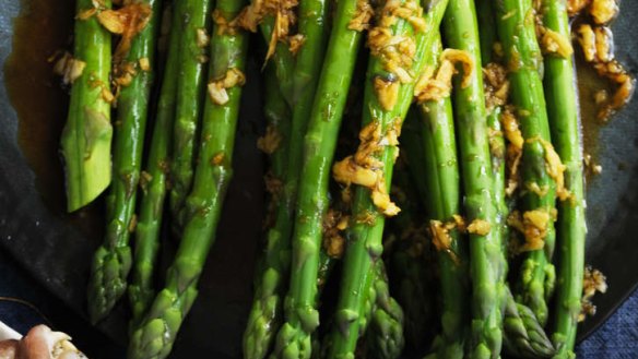Asparagus with soy, garlic and ginger.