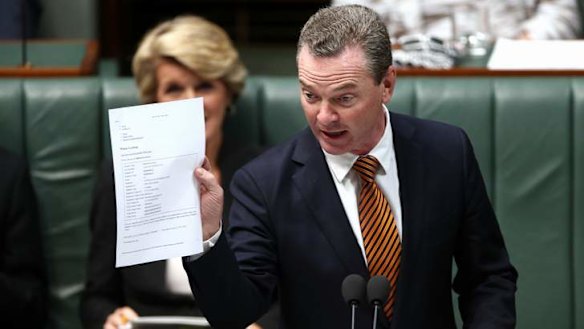 Christopher Pyne: accused students of assaulting Julie Bishop.