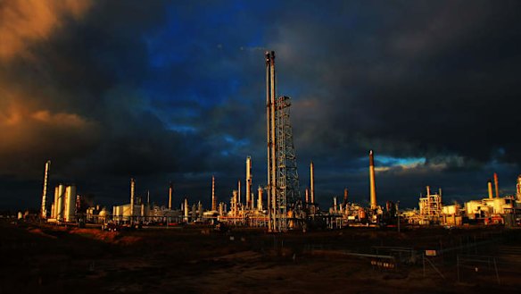 Shell Oil Refinery in Geelong