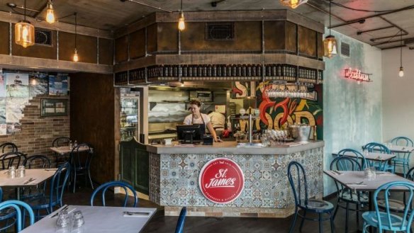 St James Crabhouse & Kitchen at Kangaroo Point, Brisbane.