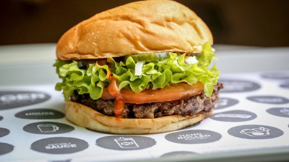 Burger Project's 'classic' burger.