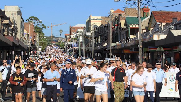 Thousands pack Coogee Beach to protest against domestic violence on ...