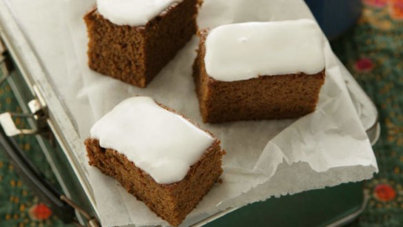 Gingerbread slice.